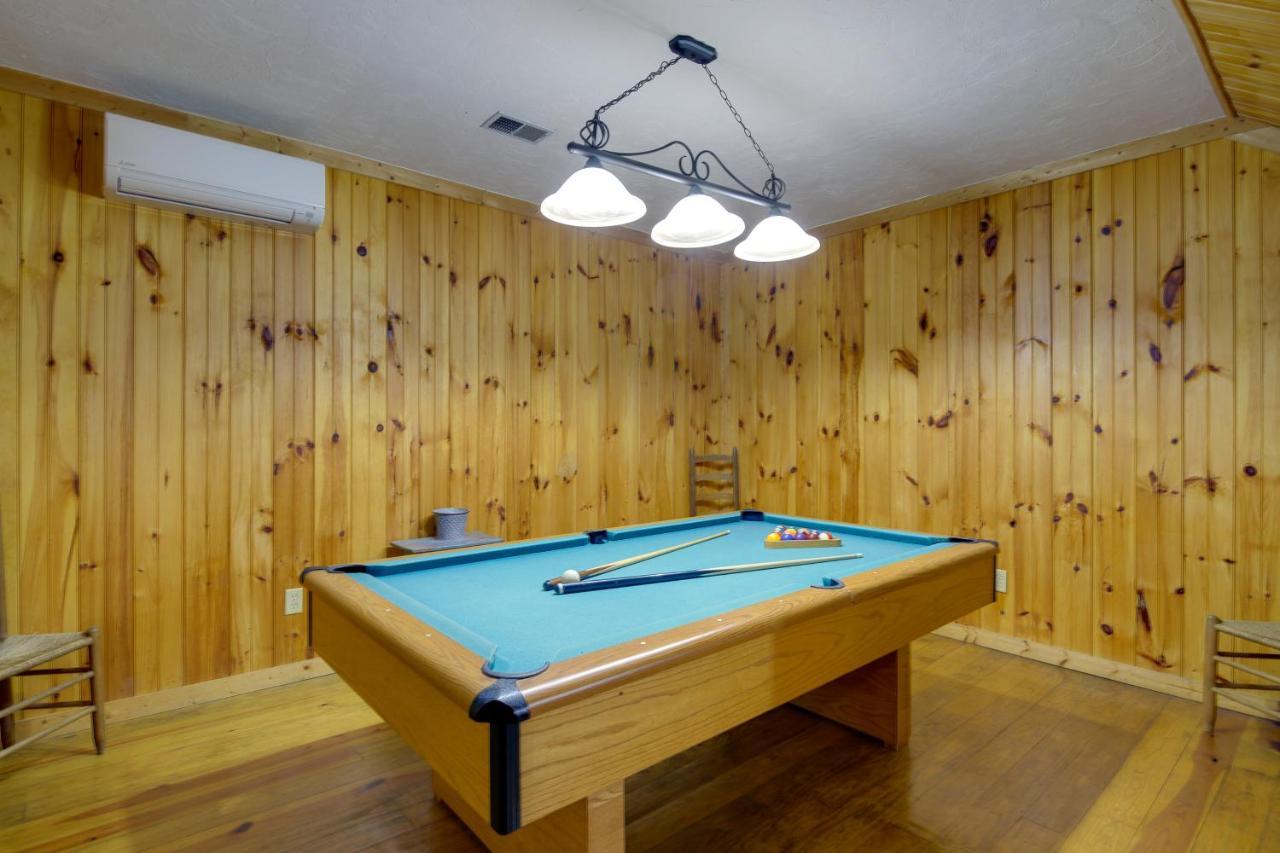 Smoky Mountains Cabin With Hot Tub, Deck And Views! Sevierville Ngoại thất bức ảnh