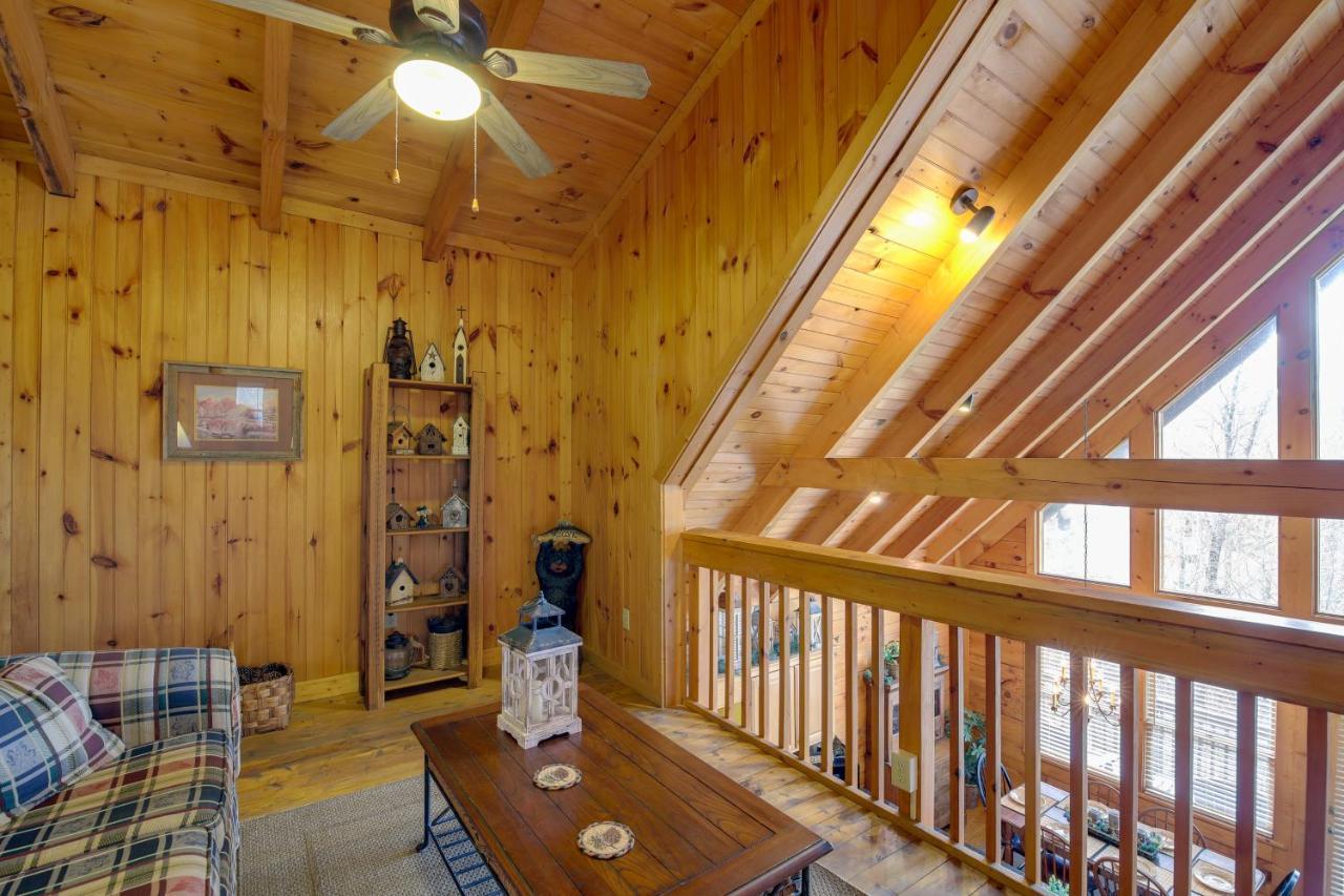 Smoky Mountains Cabin With Hot Tub, Deck And Views! Sevierville Ngoại thất bức ảnh