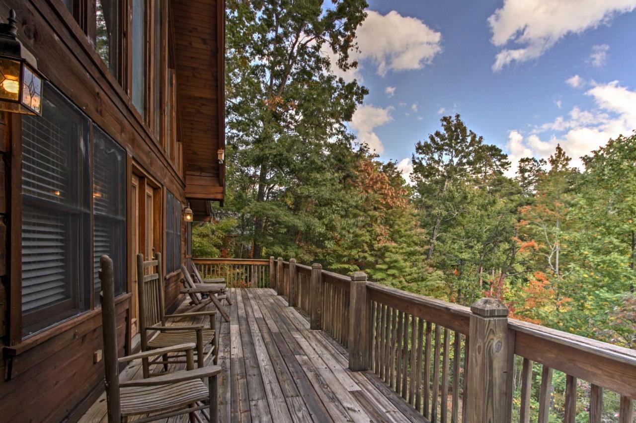 Smoky Mountains Cabin With Hot Tub, Deck And Views! Sevierville Ngoại thất bức ảnh